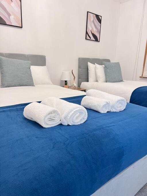 Spacious 3 Bed Flat - Beach Nearby - No Pets Southend-on-Sea Exterior photo